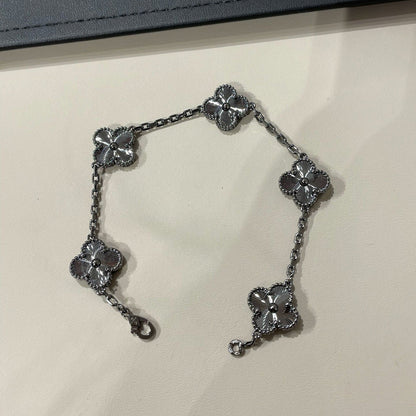 [Amore Jewels]CLOVER 5 MOTIF BLACK BRACELET