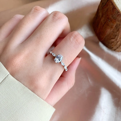 [Amore Jewels]0.75 Carat Luxurious Vibrant Elongated Cushion Cut Daily Ring