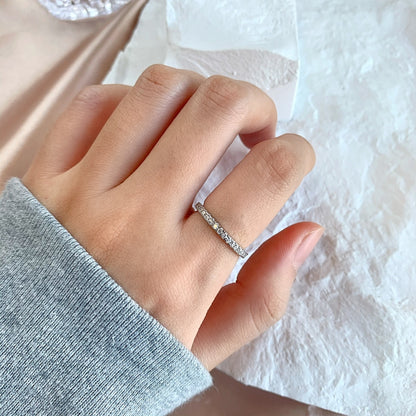 [Amore Jewels]Delicate Sparkling Round Cut Daily Ring