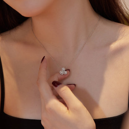 [Amore Jewels]Elegant Flower Shape Pear Cut Necklace