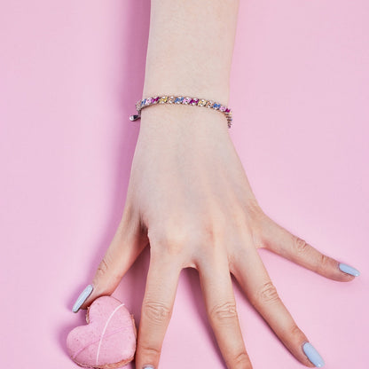 [Amore Jewels]Ornate Sparkling Multi Cut Party Bracelet