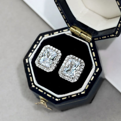 [Amore Jewels]1.0 Carat Luxurious Dainty Emerald Cut Daily Earrings