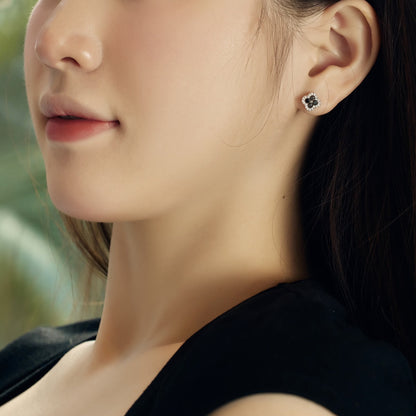 [Amore Jewels]Four-Leaf Clover Flower Shaped Earrings