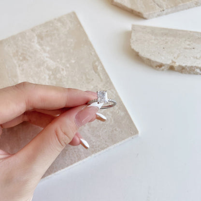 [Amore Jewels]2.0 Carat Dazzling Sparkling Radiant Cut Party Ring