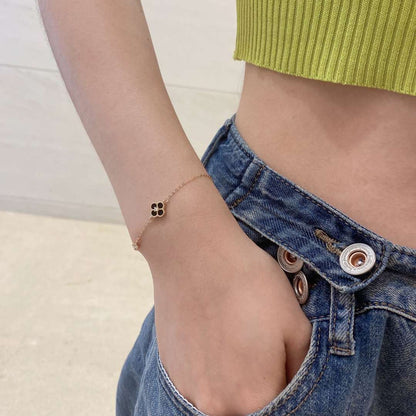 [Amore Jewels]Delicate Four Leaf Clover Bracelet