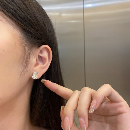 [Amore Jewels]Dazzling Square Shape Earrings