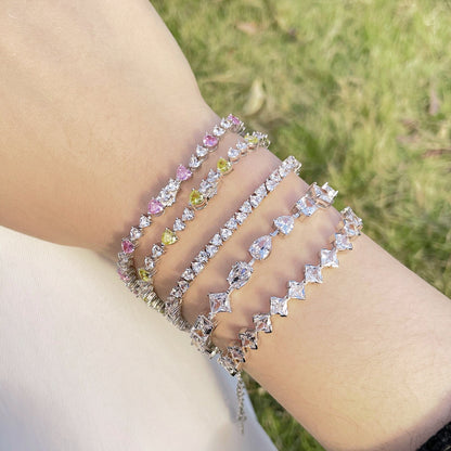 [Amore Jewels]0.5 Carat Ornate Princess Cut Daily Bracelet