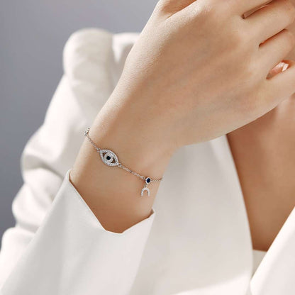 [Amore Jewels]Dainty Eye Shape Necklace
