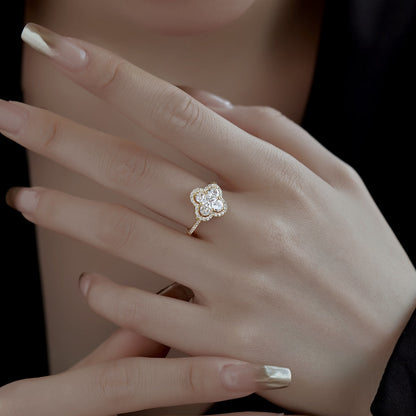 [Amore Jewels]Luxurious Eternity Flower Shape Banquet Ring