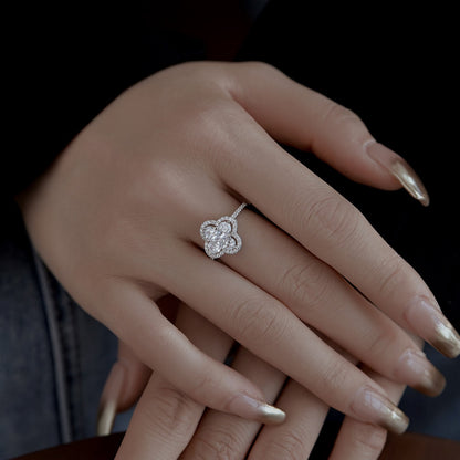 [Amore Jewels]Luxurious Eternity Flower Shape Banquet Ring