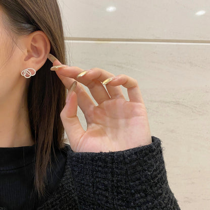 [Amore Jewels]Exquisite Butterfly Shape Earrings