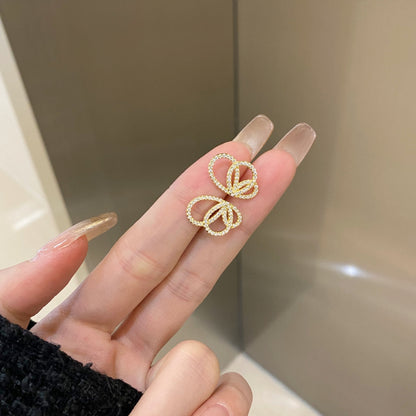 [Amore Jewels]Exquisite Butterfly Shape Earrings