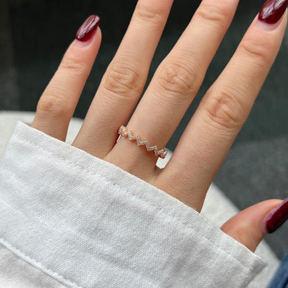 [Amore Jewels]Delicate Enchanting Wave Shape Daily Ring