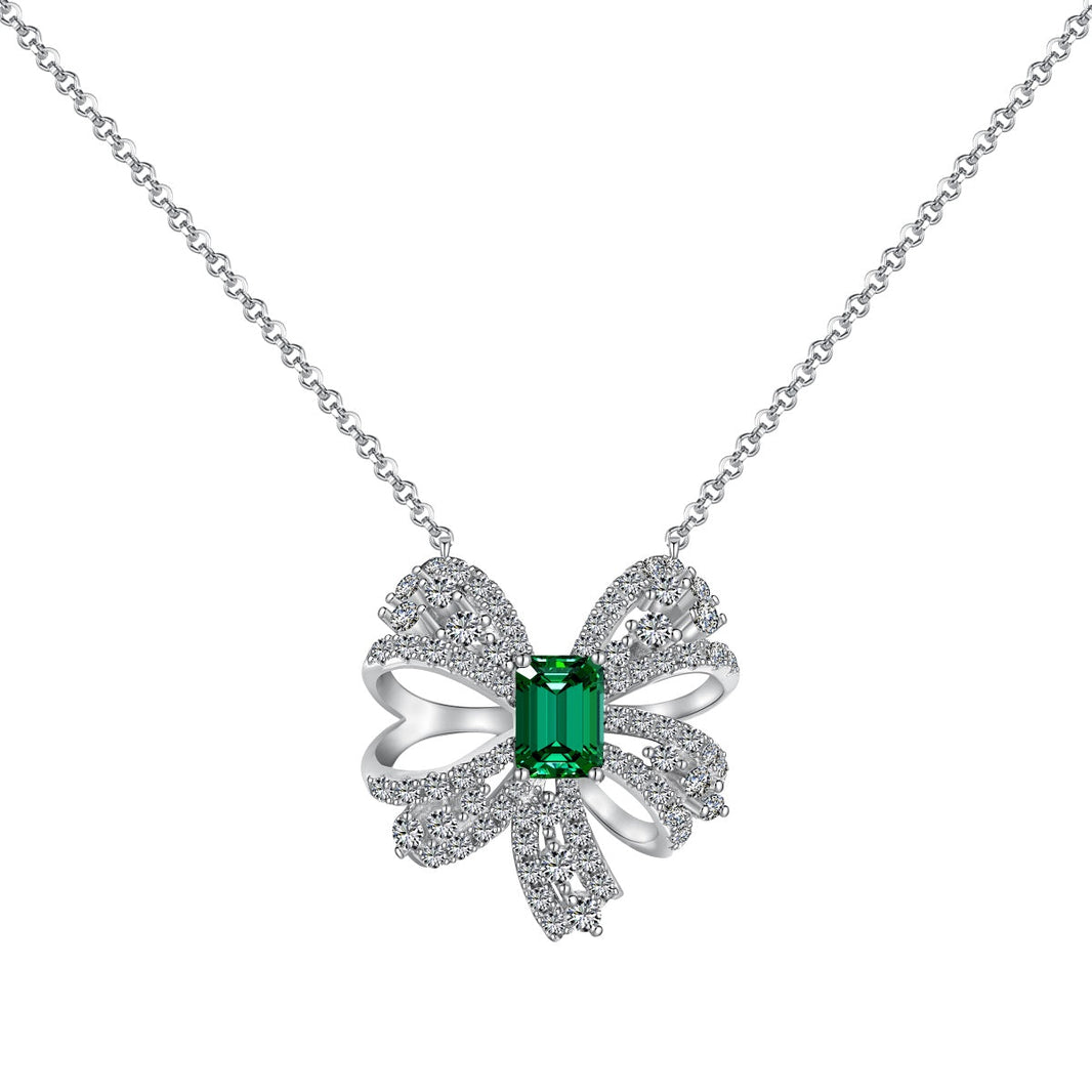 [Amore Jewels]Luxurious Flower Shape Emerald Cut Necklace
