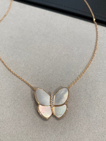 [Amore Jewels]BUTTERFLY GOLD MOP DIAMOND NECKLACE