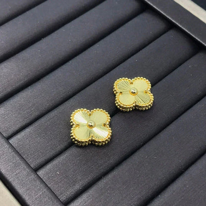 [Amore Jewels]CLOVER MINI 9.5MM LASER EARRINGS