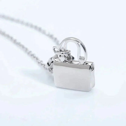 [Amore Jewels]AMULETTE PEDANT SILVER NECKLACE