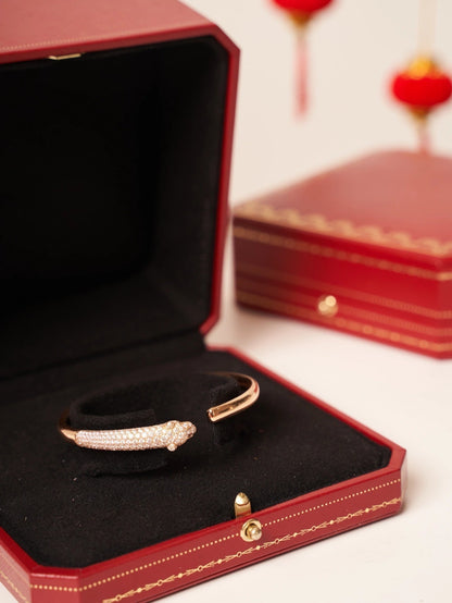 [Amore Jewels]PANTHERE ROSE GOLD DIAMOND OPEN BRACELET