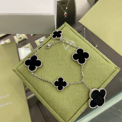 [Amore Jewels]CLOVER 5 MOTIFS SIVLER ONYX BRACELET