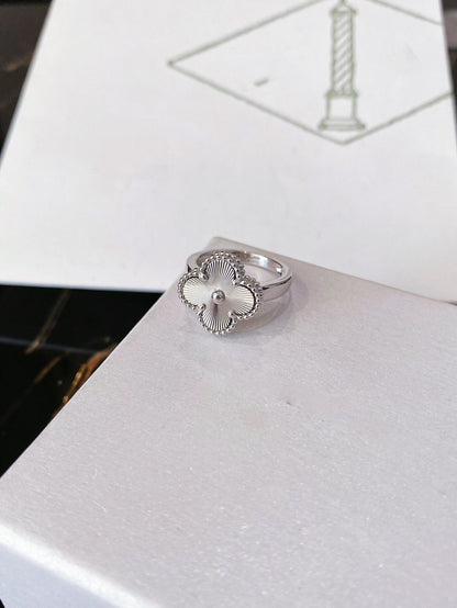 [Amore Jewels]CLOVER SILVER RING