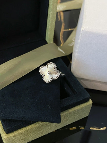 [Amore Jewels]CLOVER SILVER RING