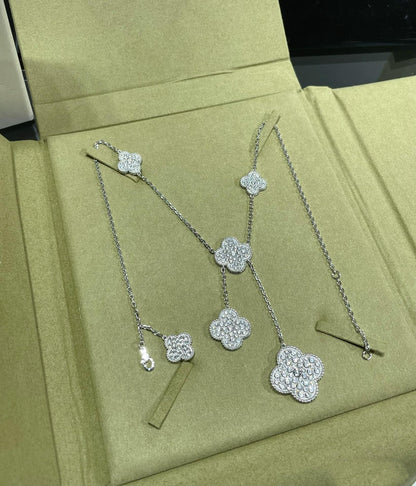 [Amore Jewels]CLOVER 6 MOTIF DIAMOND PAVED NECKLACE