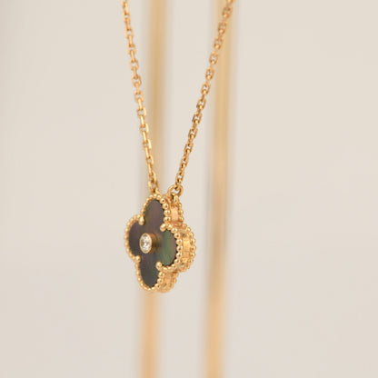 [Amore Jewels]CLOVER 15MM DIAMOND AND MOTHER-OF-GREY NECKLACE