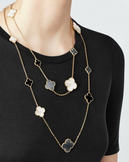 [Amore Jewels]CLOVER 16 MOTIF CHALCEDONY MOP Gold NECKLACE