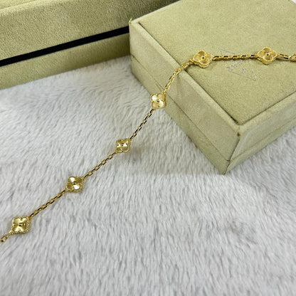 [Amore Jewels]CLOVER 6 MOTIF DIAMOND BRACELET