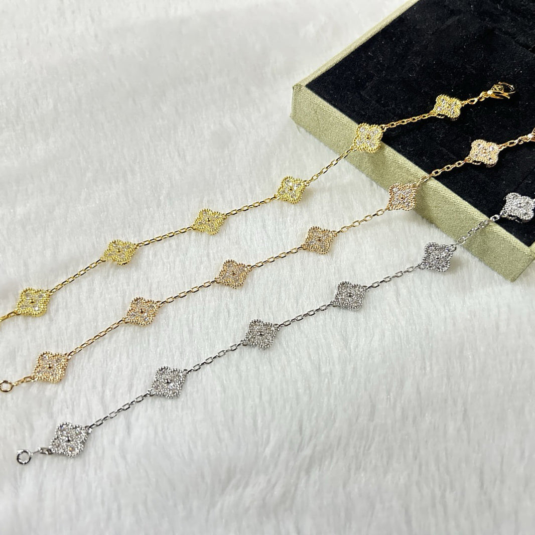 [Amore Jewels]CLOVER 6 MOTIF DIAMOND BRACELET