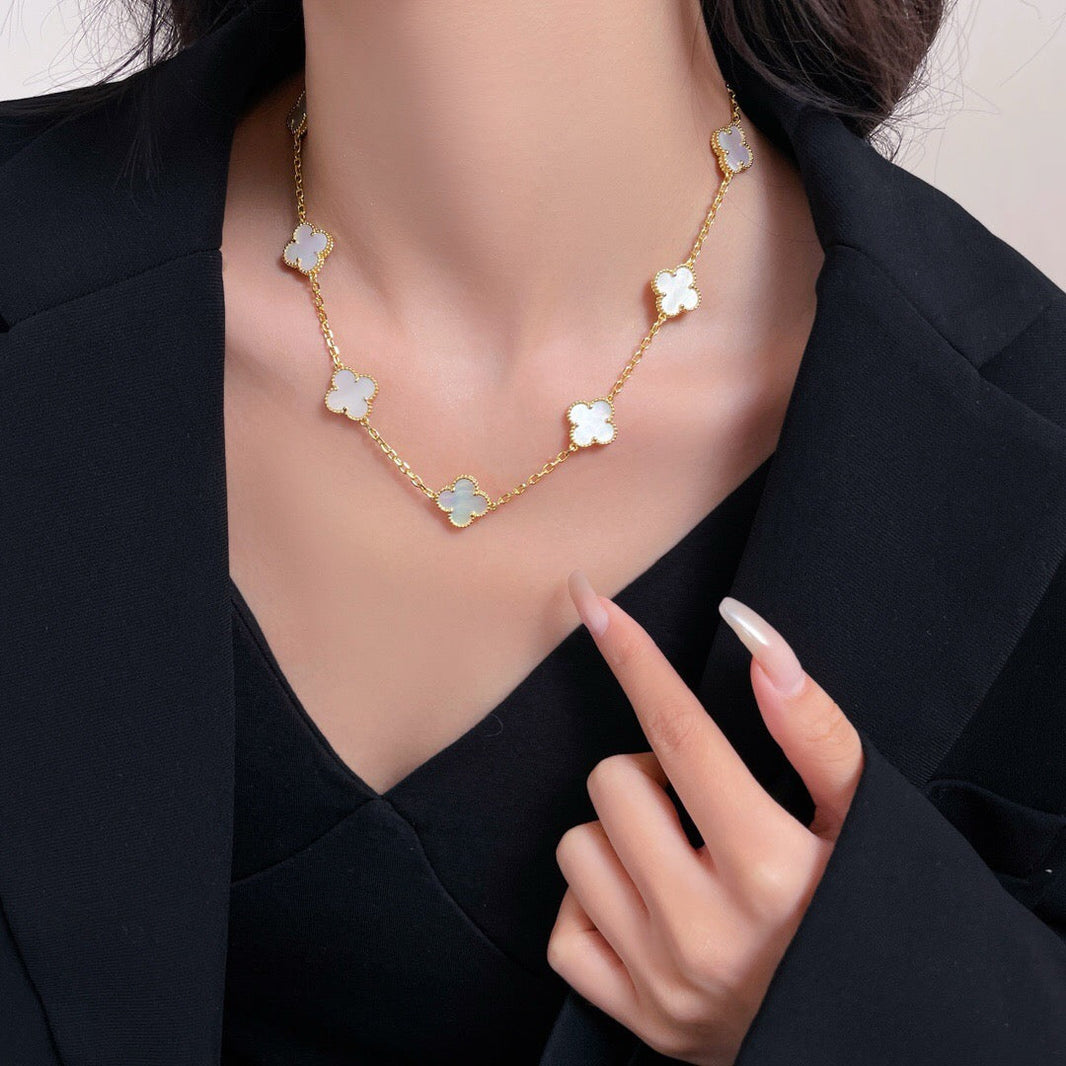 [Amore Jewels]CLOVER 10 MOTIFS WHITE MOTHER OF PEARL NECKLACE