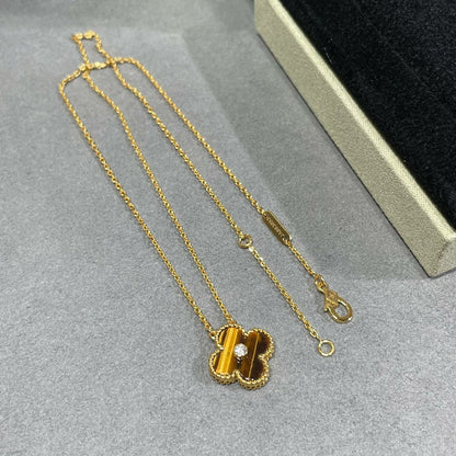 [Amore Jewels]CLOVER 15MM DIAMOND AND YELLOW TIGER'S EYE AGATE necklace