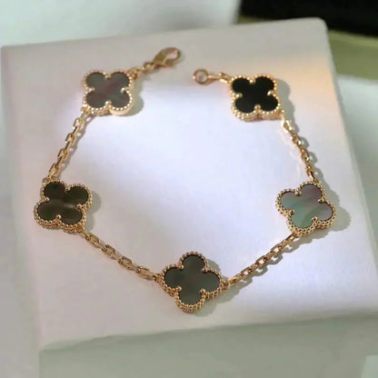 [Amore Jewels] CLOVER 5 MOTIF GRAY MOP BRACELET COLLECTION
