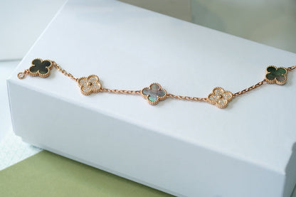 [Amore Jewels] CLOVER 5 MOTIF GRAY MOP BRACELET COLLECTION