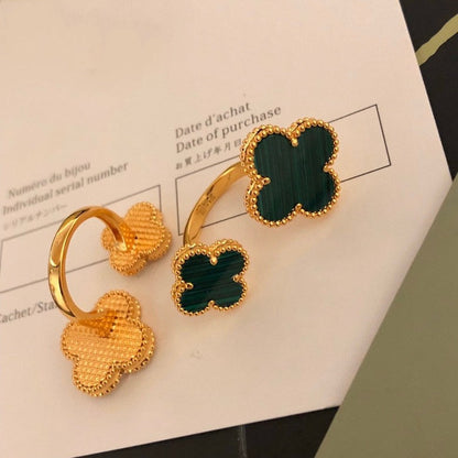 [Amore Jewels]CLOVER BETWEEN THE FINGER RING